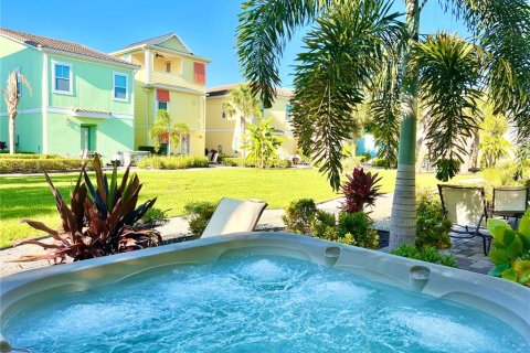 Villa ou maison à vendre à Kissimmee, Floride: 4 chambres, 130.99 m2 № 2306748 - photo 4