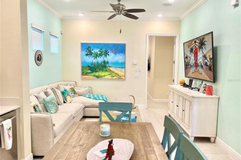 Villa ou maison à vendre à Kissimmee, Floride: 4 chambres, 130.99 m2 № 2306748 - photo 13