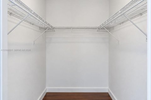 Copropriété à vendre à North Miami Beach, Floride: 1 chambre, 65.96 m2 № 2377372 - photo 18