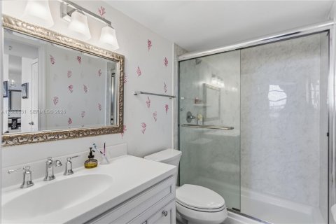 Copropriété à vendre à North Miami Beach, Floride: 1 chambre, 65.96 m2 № 2377372 - photo 19