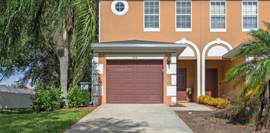 Adosado en Davenport, Florida 2 dormitorios, 128.02 m2 № 1916329