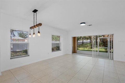 Touwnhouse à louer à Davenport, Floride: 2 chambres, 128.02 m2 № 1916329 - photo 3