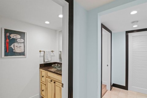 Condominio en venta en North Palm Beach, Florida, 3 dormitorios, 318.56 m2 № 2260162 - foto 19
