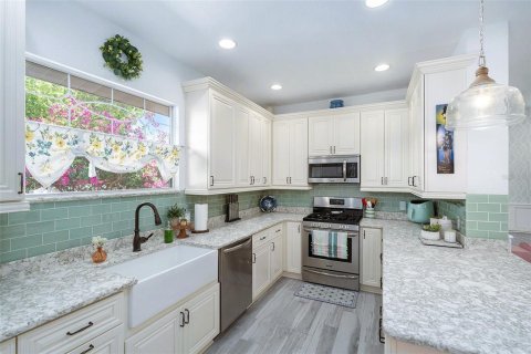 Casa en venta en Tampa, Florida, 3 dormitorios, 189.52 m2 № 1877389 - foto 14