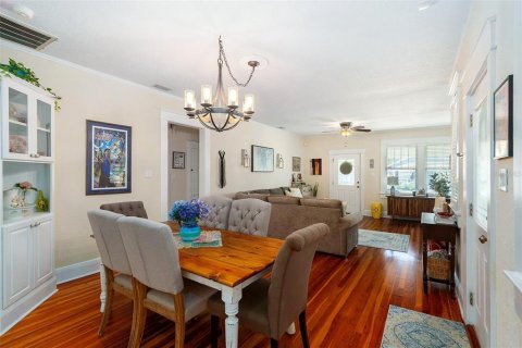 Casa en venta en Tampa, Florida, 3 dormitorios, 189.52 m2 № 1877389 - foto 11