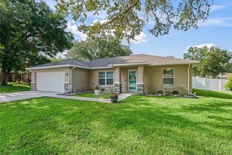 House in Summerfield, Florida 3 bedrooms, 148.36 sq.m. № 1746355 - photo 4
