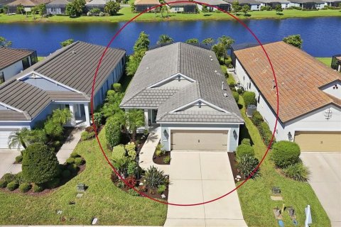 Casa en Bradenton, Florida 3 dormitorios, 164.07 m2 № 2363243