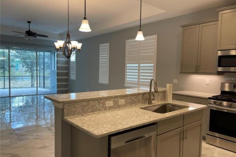 Casa en alquiler en Sarasota, Florida, 2 dormitorios, 146.69 m2 № 1795817 - foto 4