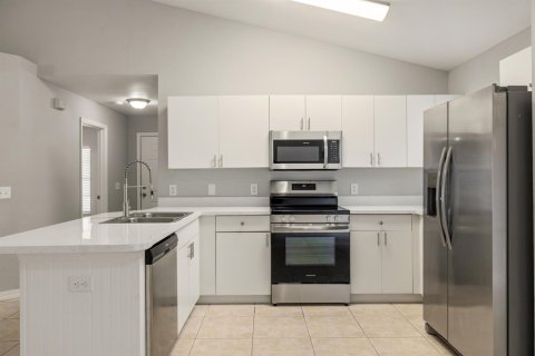Villa ou maison à vendre à Vero Beach, Floride: 3 chambres, 105.17 m2 № 2389942 - photo 6