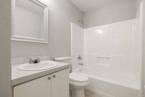 Villa ou maison à vendre à Vero Beach, Floride: 3 chambres, 105.17 m2 № 2389942 - photo 27