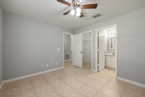 Villa ou maison à vendre à Vero Beach, Floride: 3 chambres, 105.17 m2 № 2389942 - photo 17