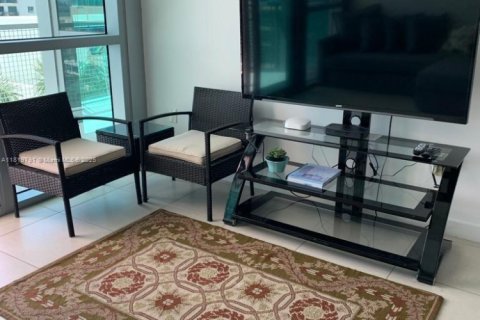 Condo in Miami, Florida, 2 bedrooms  № 1779518 - photo 9