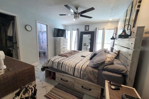 Casa en venta en Kissimmee, Florida, 3 dormitorios, 118.91 m2 № 2213436 - foto 10