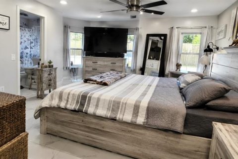 Casa en venta en Kissimmee, Florida, 3 dormitorios, 118.91 m2 № 2213436 - foto 11