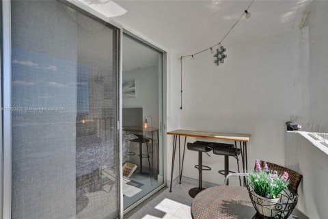 Condo in Aventura, Florida, 1 bedroom  № 1953556 - photo 26