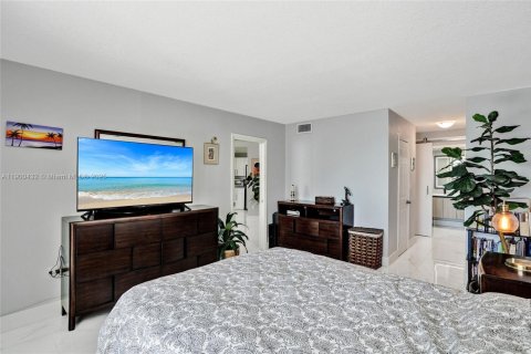 Condo in Aventura, Florida, 1 bedroom  № 1953556 - photo 19