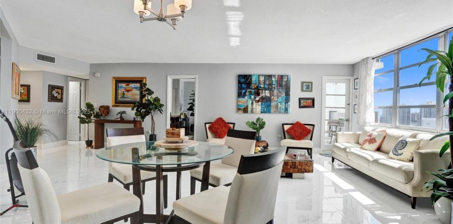 Condo in Aventura, Florida, 1 bedroom  № 1953556