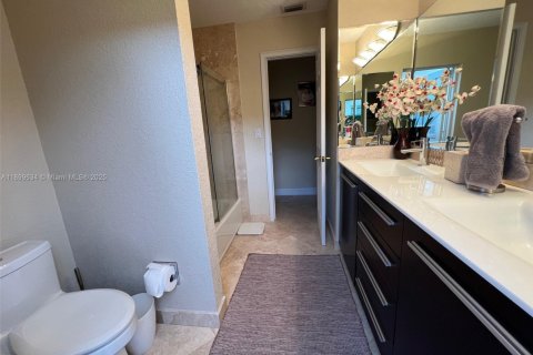 Villa ou maison à vendre à Miami Lakes, Floride: 3 chambres, 224.17 m2 № 1954550 - photo 17
