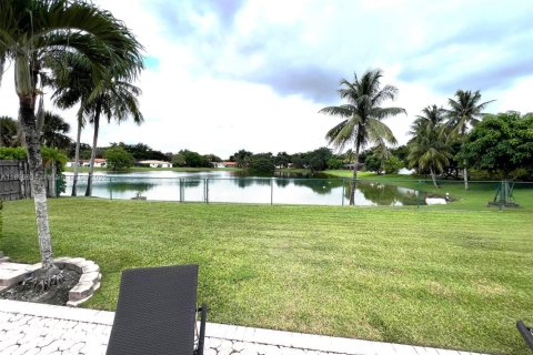 Villa ou maison à vendre à Miami Lakes, Floride: 3 chambres, 224.17 m2 № 1954550 - photo 22