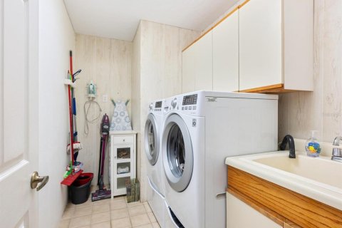 Casa en venta en Sarasota, Florida, 3 dormitorios, 225.47 m2 № 1720416 - foto 27