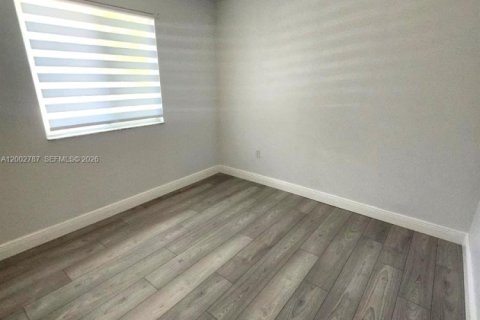 Townhouse in Miramar, Florida 4 bedrooms, 154.78 sq.m. № 2066404 - photo 22