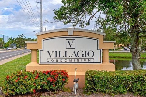 Copropriété à vendre à Sarasota, Floride: 2 chambres, 98.29 m2 № 1721736 - photo 3