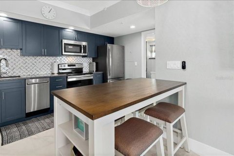 Condo in New Smyrna Beach, Florida, 1 bedroom  № 2238706 - photo 18