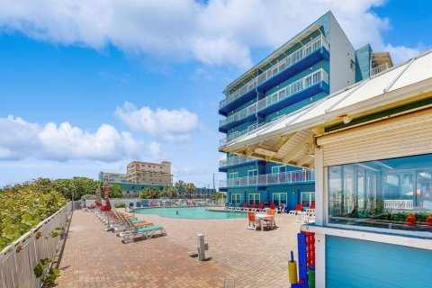 Condominio en New Smyrna Beach, Florida, 1 dormitorio № 2238706