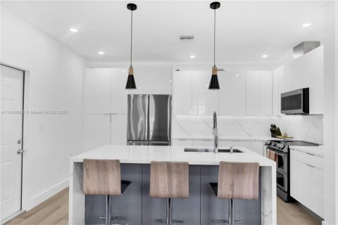 Townhouse in Homestead, Florida 4 bedrooms, 171.87 sq.m. № 1889424 - photo 5