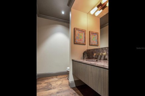 Condo in Tampa, Florida, 5 bedrooms  № 549287 - photo 19