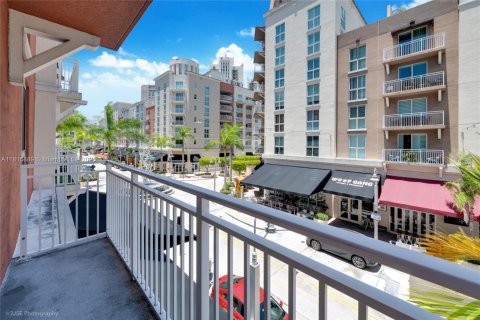 Copropriété à vendre à Miami, Floride: 2 chambres, 112.13 m2 № 1768641 - photo 9