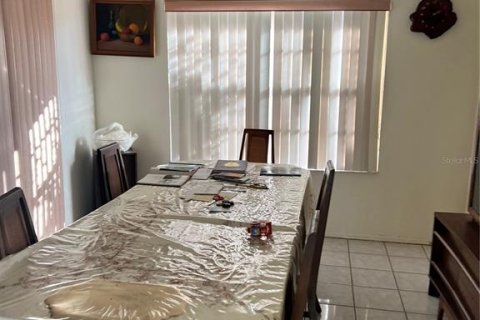 House in Ocala, Florida 3 bedrooms, 213.86 sq.m. № 1575200 - photo 3