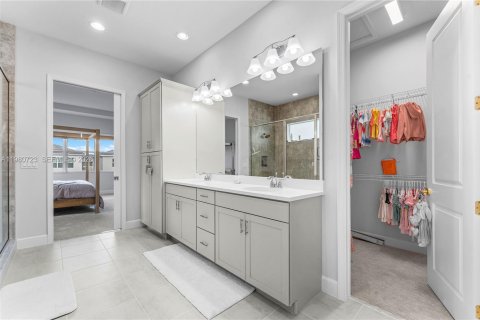 Купить виллу или дом в Уэстлейк, Флорида 3 спальни, 239.59м2, № 2043636 - фото 23