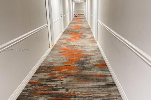 Copropriété à vendre à Miami Beach, Floride: 1 chambre, 32.05 m2 № 1999632 - photo 27