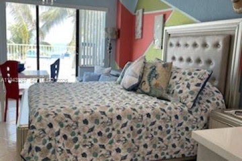 Copropriété à vendre à Miami Beach, Floride: 1 chambre, 32.05 m2 № 1999632 - photo 18
