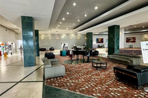 Copropriété à vendre à Miami Beach, Floride: 1 chambre, 32.05 m2 № 1999632 - photo 13