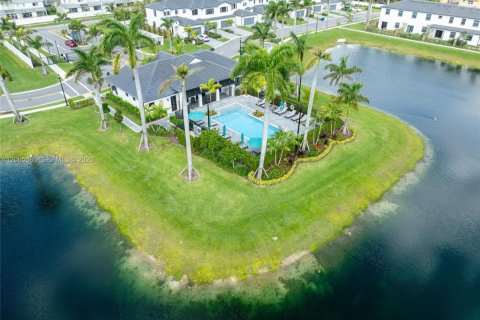 Touwnhouse à louer à Dania Beach, Floride: 3 chambres, 176.14 m2 № 2278609 - photo 19