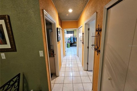 Villa ou maison à vendre à Kissimmee, Floride: 3 chambres, 109.07 m2 № 1788195 - photo 14