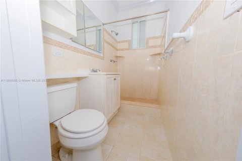 House in Dania Beach, Florida 2 bedrooms, 66.89 sq.m. № 1695735 - photo 30