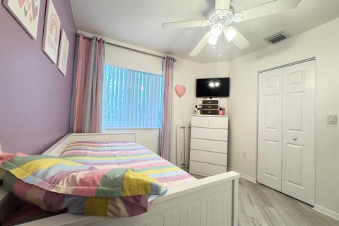 Touwnhouse à louer à Pembroke Pines, Floride: 3 chambres, 160.35 m2 № 2384915 - photo 13