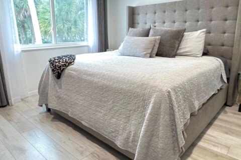 Touwnhouse à louer à Pembroke Pines, Floride: 3 chambres, 160.35 m2 № 2384915 - photo 8