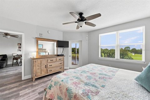 Condo in Largo, Florida, 2 bedrooms  № 2334181 - photo 25