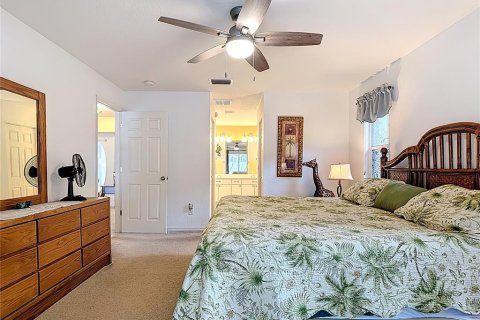 House in Cape Coral, Florida 3 bedrooms, 177.81 sq.m. № 1835147 - photo 26