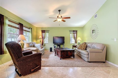 House in Cape Coral, Florida 3 bedrooms, 177.81 sq.m. № 1835147 - photo 29