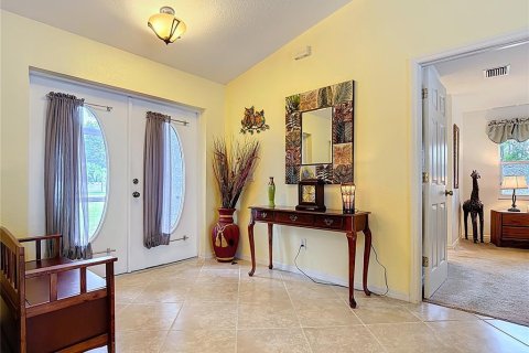 House in Cape Coral, Florida 3 bedrooms, 177.81 sq.m. № 1835147 - photo 8