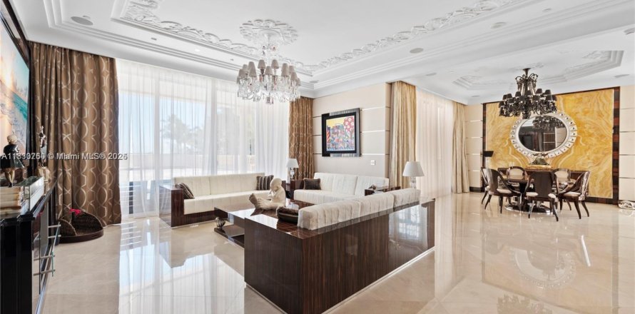Condominio en Miami Beach, Florida, 6 dormitorios  № 1806374