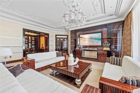 Condominio en venta en Miami Beach, Florida, 6 dormitorios, 484.67 m2 № 1806374 - foto 6