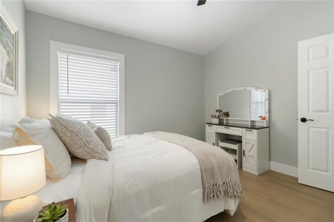 House in Palmetto, Florida 4 bedrooms, 204.76 sq.m. № 1767960 - photo 21