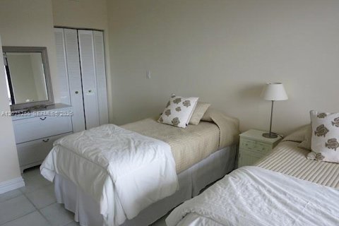 Copropriété à louer à Key Biscayne, Floride: 2 chambres, 142.23 m2 № 2257413 - photo 9