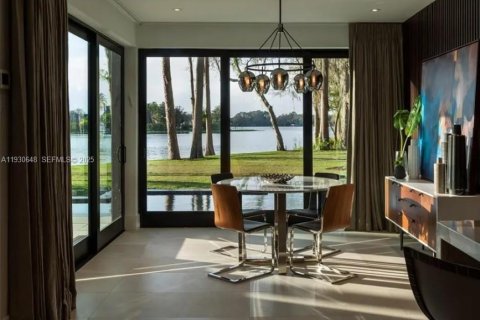 Casa en venta en Winter Park, Florida, 5 dormitorios, 465.07 m2 № 1989433 - foto 8